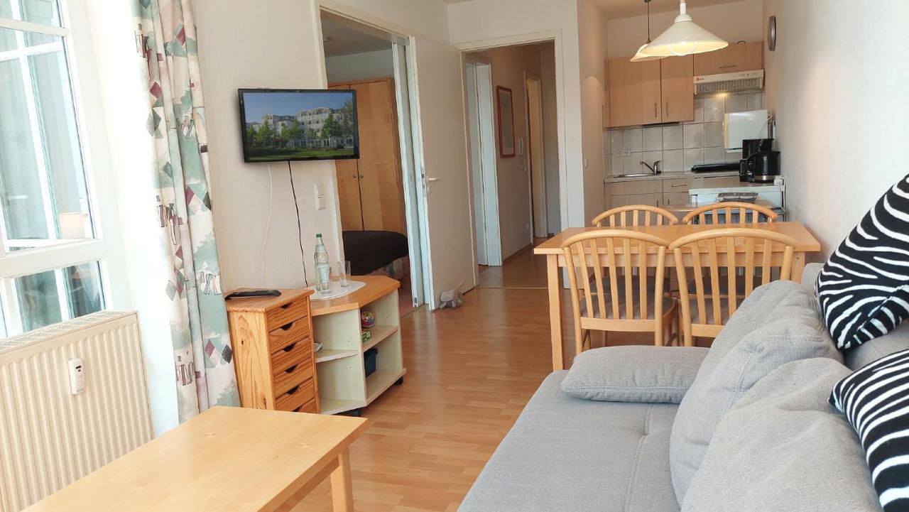 Seepark By Rujana Apartment *